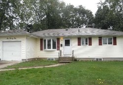 Pre-foreclosure in  RHODE ISLAND AVE Bay Shore, NY 11706