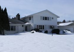 Pre-foreclosure in  KIMBER RD Syracuse, NY 13224