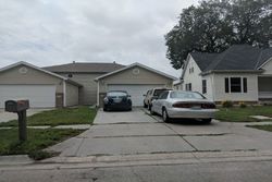 Pre-foreclosure in  NW 20TH ST Lincoln, NE 68528