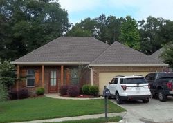 Pre-foreclosure Listing in SILVER HL PEARL, MS 39208