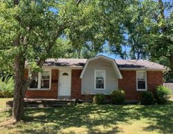  Goyne Dr, Jeffersonville IN