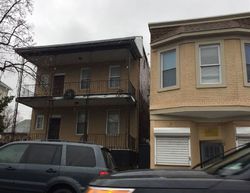  E 16th St, Paterson NJ