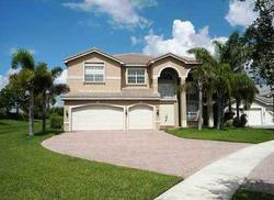 Pre-foreclosure in  SW 195TH TER Hollywood, FL 33029