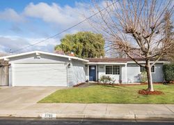 Pre-foreclosure in  EASTGATE AVE Concord, CA 94520