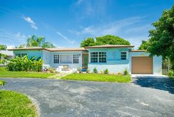 Pre-foreclosure in  GULFSTREAM DR Delray Beach, FL 33444