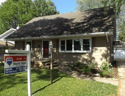 Pre-foreclosure Listing in S JACKSON ST APPLETON, WI 54915