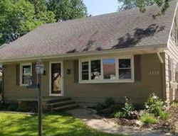 Pre-foreclosure Listing in S JACKSON ST APPLETON, WI 54915