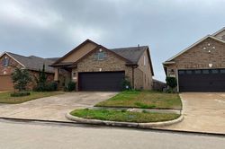 Pre-foreclosure in  SHORE JUNIPER DR Houston, TX 77075