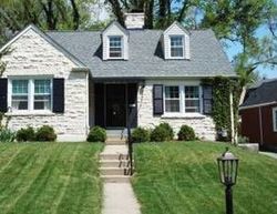 Pre-foreclosure in  WALTERDALE TER Louisville, KY 40205