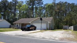 Pre-foreclosure in  COUNTY LINE RD New Bern, NC 28562
