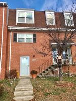  Cherrydale Dr, Woodbridge VA