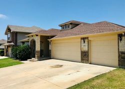 Pre-foreclosure Listing in FEATHER CREST DR KRUM, TX 76249