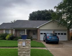 Pre-foreclosure in  GAELDOM LN Houston, TX 77084