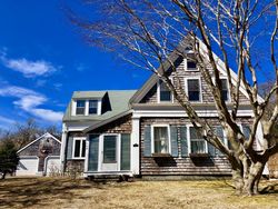 Pre-foreclosure Listing in S MAIN ST CENTERVILLE, MA 02632