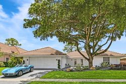Pre-foreclosure in  PINEBROOK DR Boca Raton, FL 33433