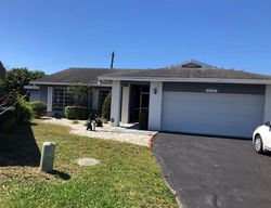 Pre-foreclosure in  SILK OAK CIR Fort Lauderdale, FL 33319
