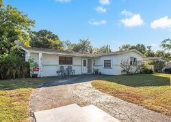 Pre-foreclosure in  NW 25TH ST Fort Lauderdale, FL 33313
