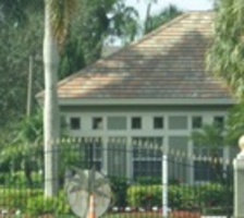 Pre-foreclosure in  CANARY PALM CT Pompano Beach, FL 33069