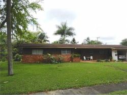 Gardenia Ln, Fort Lauderdale FL