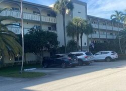 Pre-foreclosure in  BIMINI LN APT B1 Pompano Beach, FL 33066