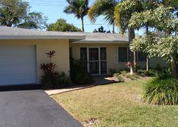 Pre-foreclosure in  CORAL VINE DR Naples, FL 34110