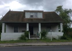 Pre-foreclosure in  LOWELL ST Methuen, MA 01844