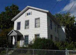 Pre-foreclosure Listing in W SCHOOL ST WESTFIELD, MA 01085