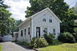 Pre-foreclosure Listing in CHESTNUT ST EAST LONGMEADOW, MA 01028