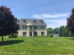 Pre-foreclosure Listing in WESTWOOD LN SAINT CHARLES, IL 60175