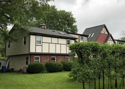 Pre-foreclosure Listing in W PEKARA DR DEERFIELD, IL 60015