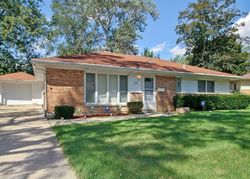 Pre-foreclosure in  NATOMA ST Park Forest, IL 60466