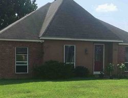 Pre-foreclosure Listing in JUDITH DR ZACHARY, LA 70791