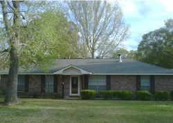 Pre-foreclosure Listing in CHICKASAW AVE GREENWELL SPRINGS, LA 70739