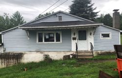 Pre-foreclosure Listing in WHITE ST DURYEA, PA 18642