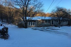 Pre-foreclosure in  FOSTER AVE White Haven, PA 18661