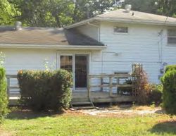 Pre-foreclosure in  MIDLAND RD Decatur, IL 62521