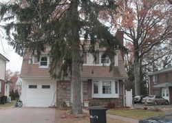 Pre-foreclosure Listing in MCKINLEY AVE DUMONT, NJ 07628