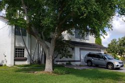 Pre-foreclosure in  SW 85TH AVE Miami, FL 33189