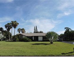 Pre-foreclosure in  NW 19TH ST Homestead, FL 33030