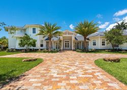 Pre-foreclosure in  SW 95TH AVE Miami, FL 33176