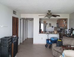 Pre-foreclosure in  IXORA CT  Miami, FL 33181