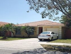 Pre-foreclosure in  SW 253RD ST Homestead, FL 33032