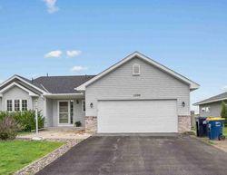 Pre-foreclosure Listing in COUNTRY VIEW DR NORTHFIELD, MN 55057