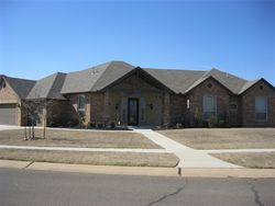 Pre-foreclosure Listing in 24TH AVE SE NORMAN, OK 73071