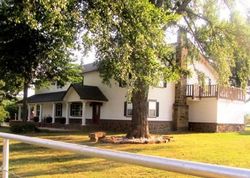 Pre-foreclosure in  S 540 RD Tahlequah, OK 74464