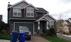 Pre-foreclosure in  NE ROCKWELL DR Estacada, OR 97023