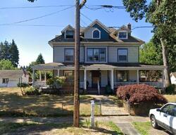 Pre-foreclosure in  15TH AVE Forest Grove, OR 97116