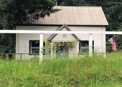 Pre-foreclosure Listing in LAMB RD ELMIRA, OR 97437