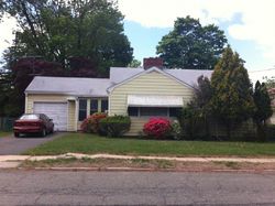Pre-foreclosure Listing in OLD BOONTON RD BOONTON, NJ 07005