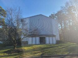 Pre-foreclosure in  SEQUOIA CT Marlton, NJ 08053